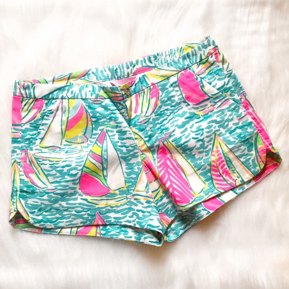 SOLD Lilly Pulitzer You Gotta Regatta Shorts NWOT